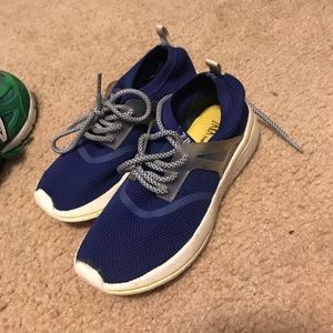 Kids shoes